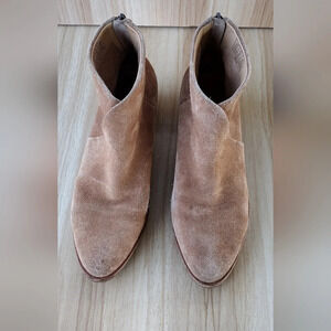 Soludos Women's Tan Venetian Suede Ankle Boots Size 8.5